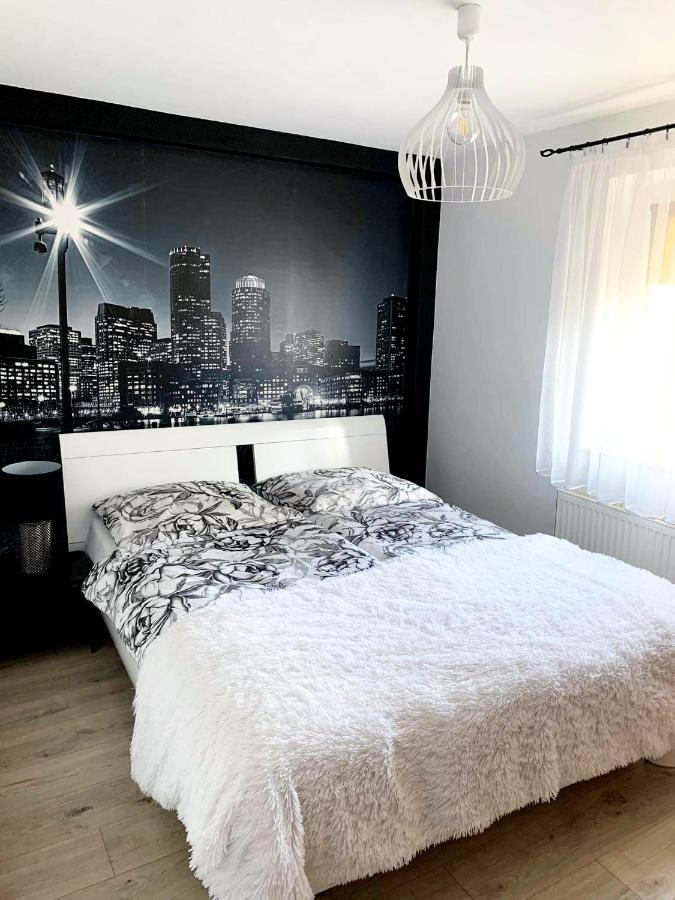 Apartament Kwiatowa بييخوفيتسا المظهر الخارجي الصورة
